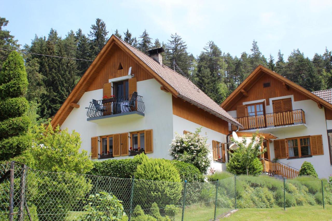 Ferienhaus Familie Zimmermann Keutschach am See Exterior photo